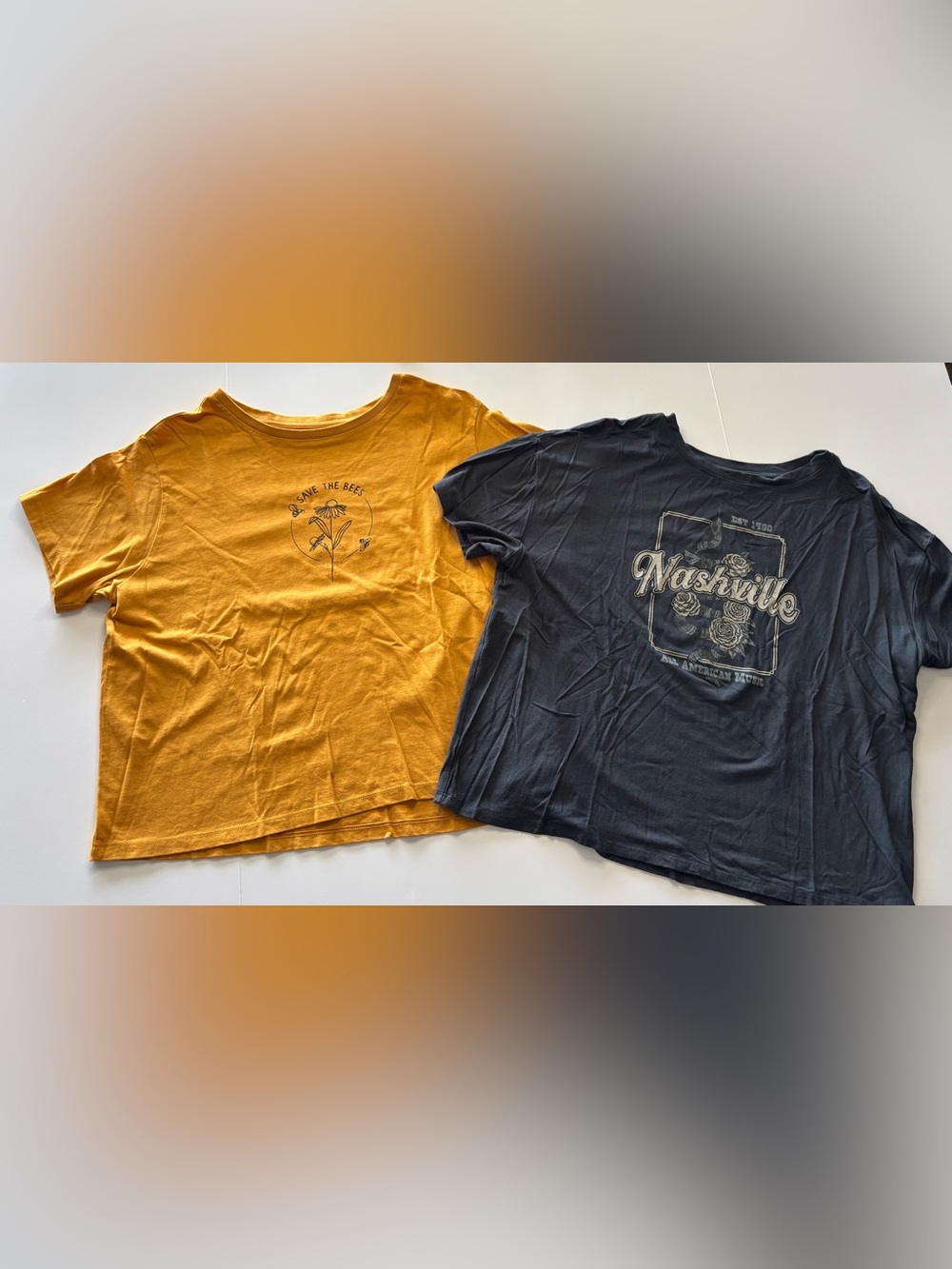 Stitch fix brands graphic Tshirts lot of 2 size 16
